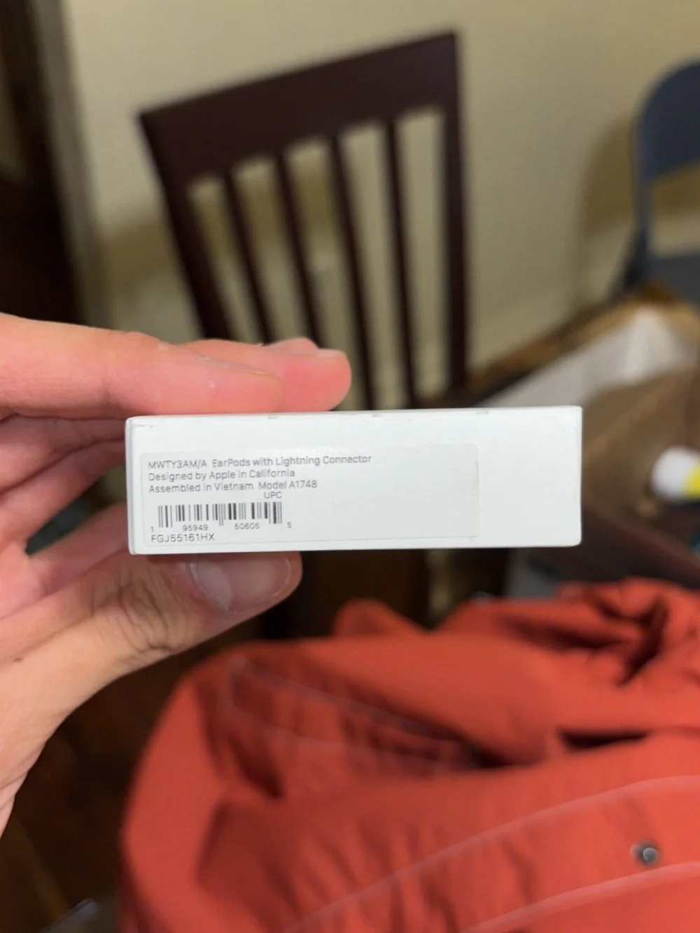 Apple EarPods Lightning Connector in White